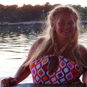Monique - rencontre-Dominatrice-Asnières-sur-Seine