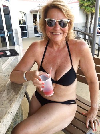 J’ai besoin de soumission, pas de chichis rencontre-Milf-Cergy