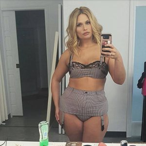 Léna - rencontre-Milf-Marseille