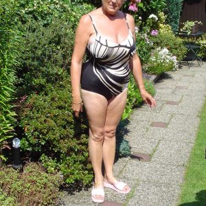 Béatrice/56 – Je domine, tu subis Béatrice - rencontre-Dominatrice-Levallois-Perret